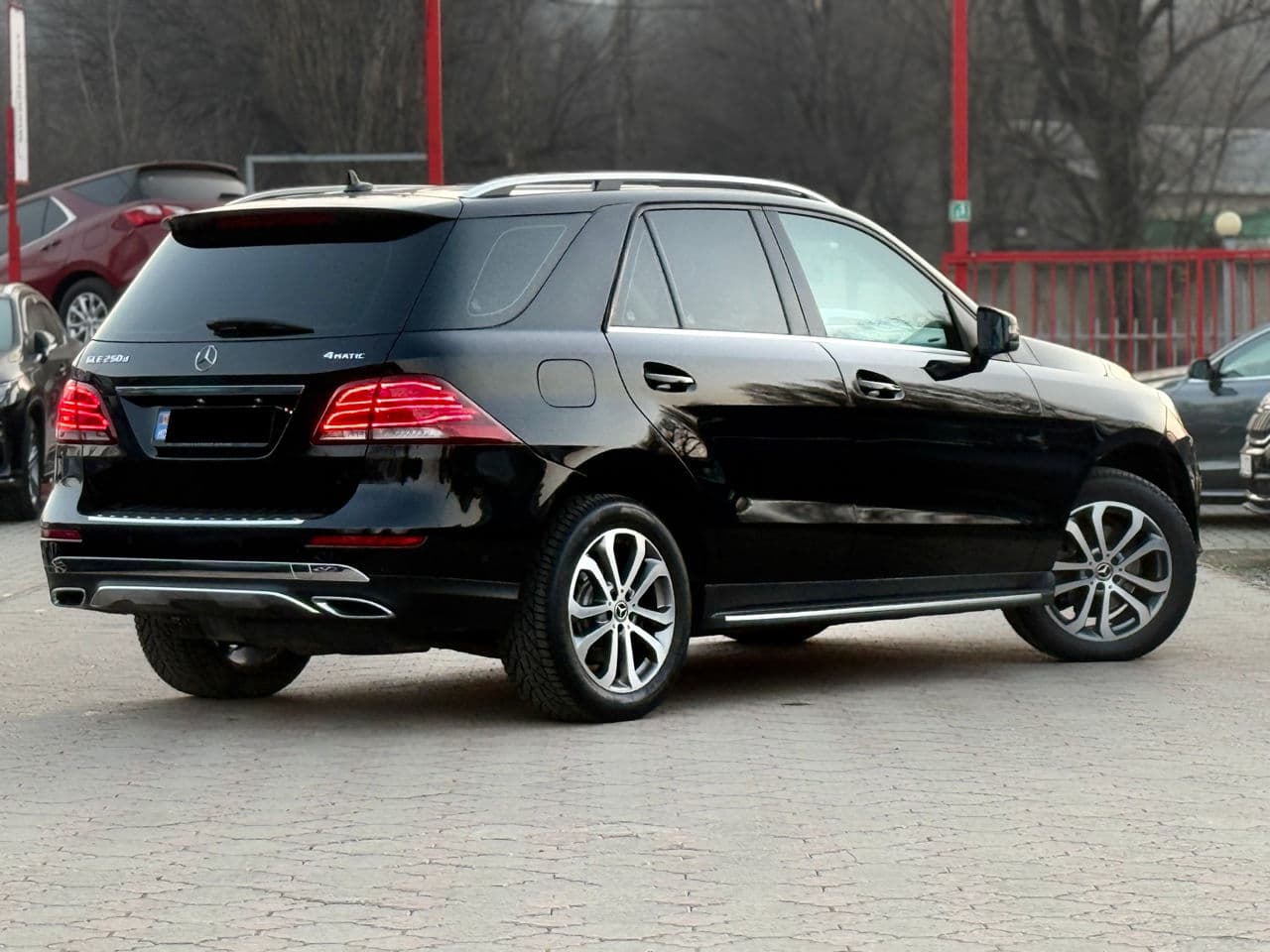 Mercedes GLE 250 2017 — Миниатюра 3