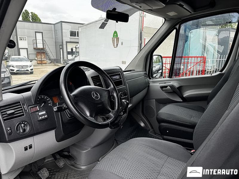Mercedes Sprinter 2011 — Миниатюра 5