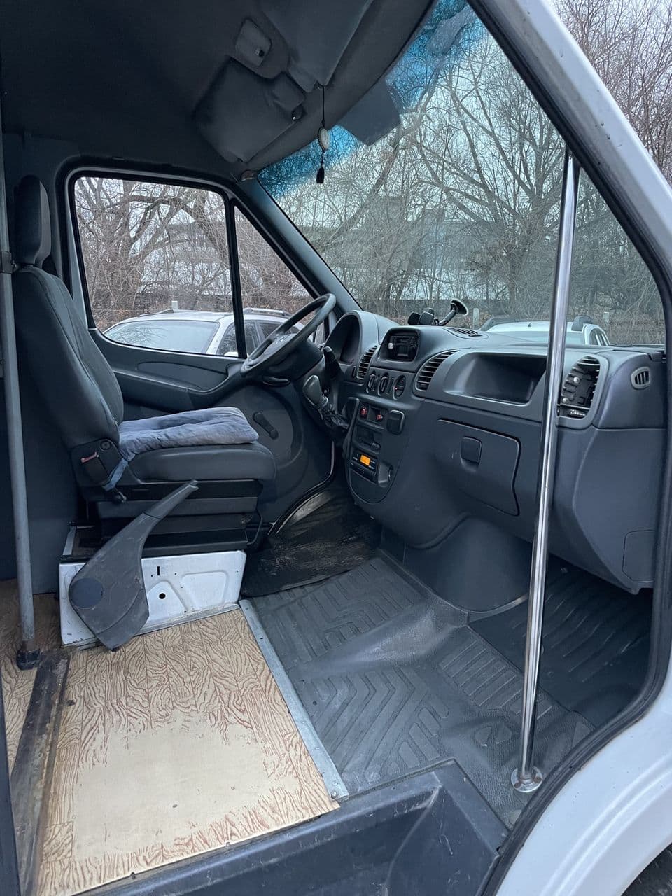 Mercedes Sprinter 2002 — Миниатюра 5