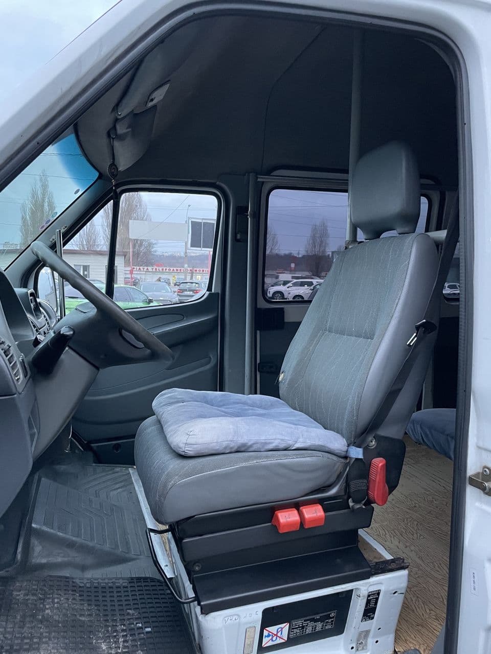 Mercedes Sprinter 2002 — Миниатюра 6
