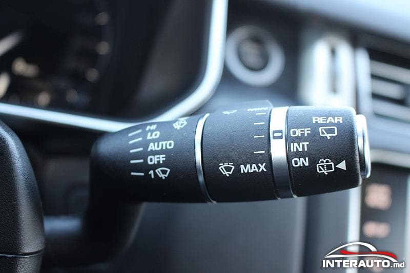 Land Rover Range Rover Vogue 2015 — Миниатюра 20