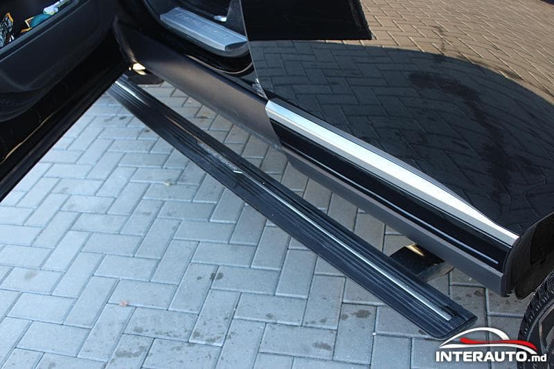 Land Rover Range Rover Vogue 2015 — Миниатюра 12