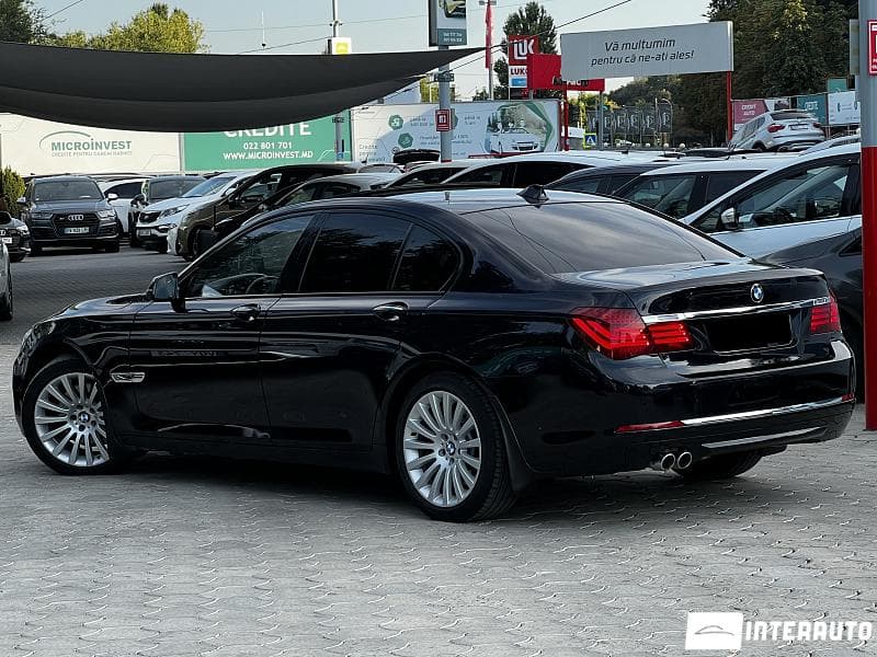2014 BMW 730 — Miniatură 2