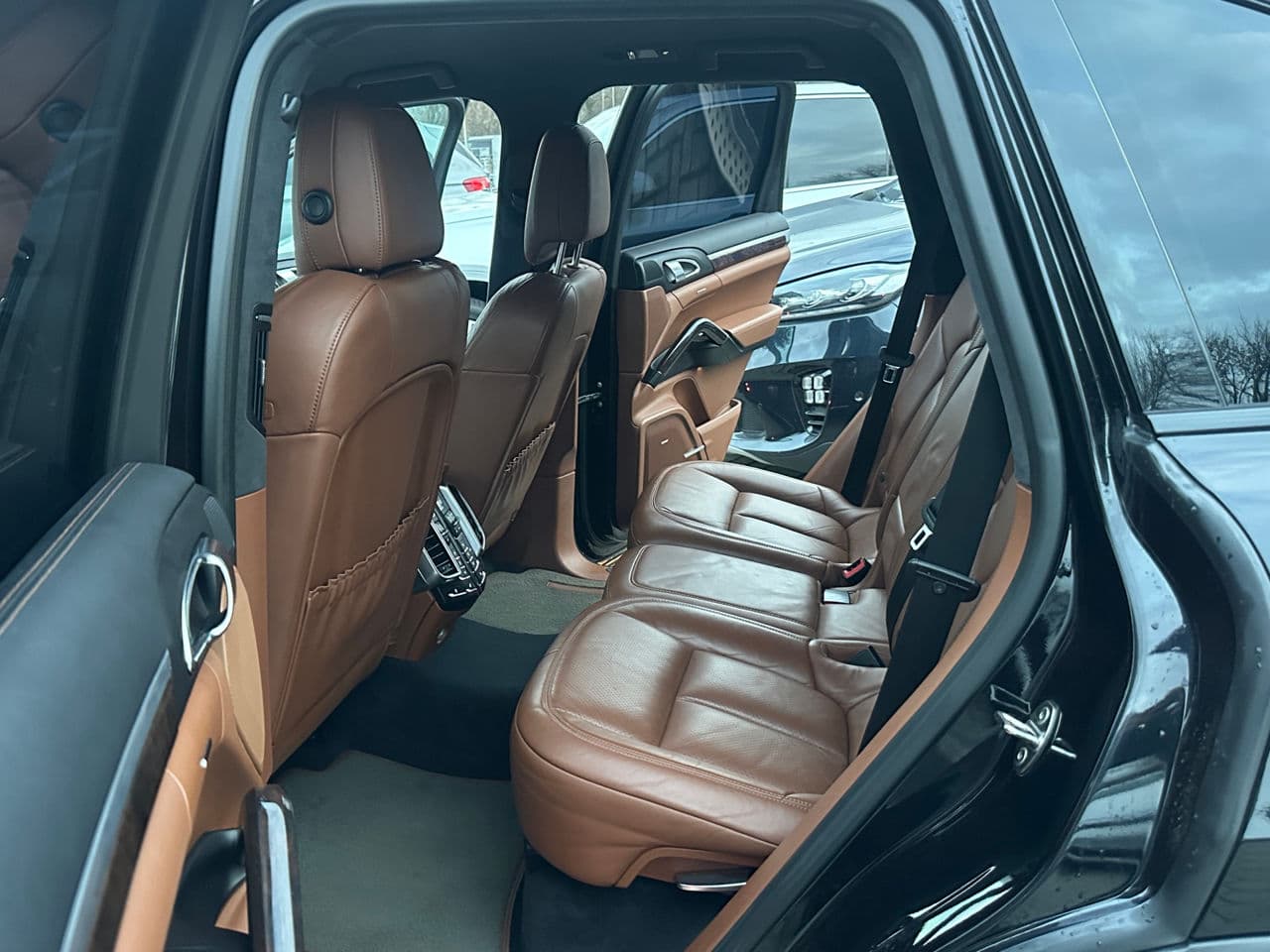 Porsche Cayenne S 2015 — Миниатюра 14