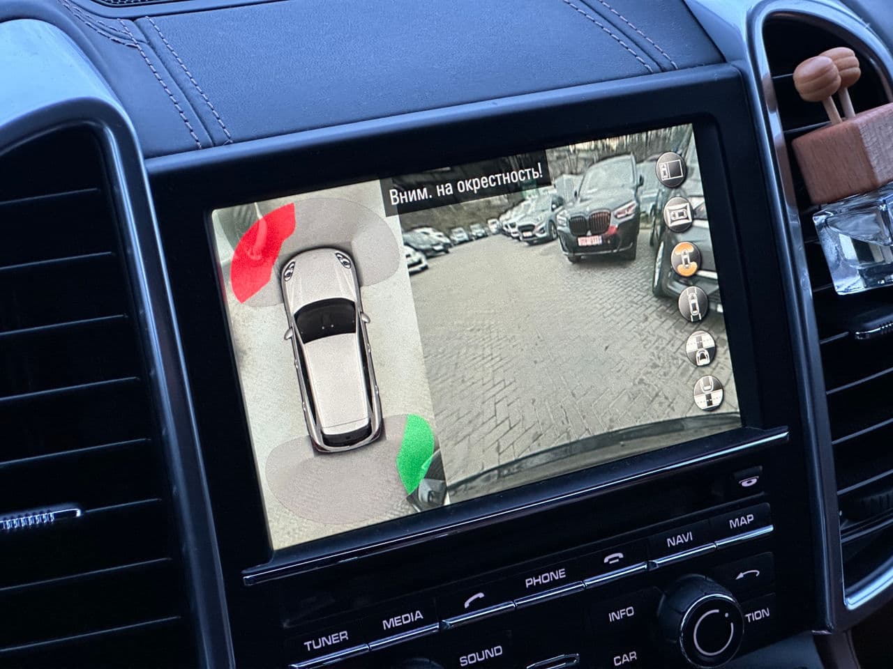 Porsche Cayenne S 2015 — Миниатюра 11