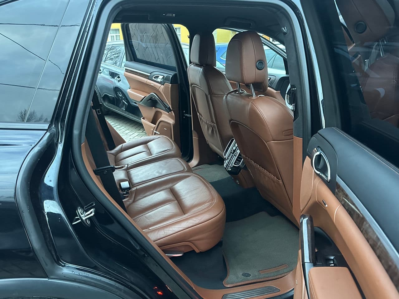 Porsche Cayenne S 2015 — Миниатюра 16