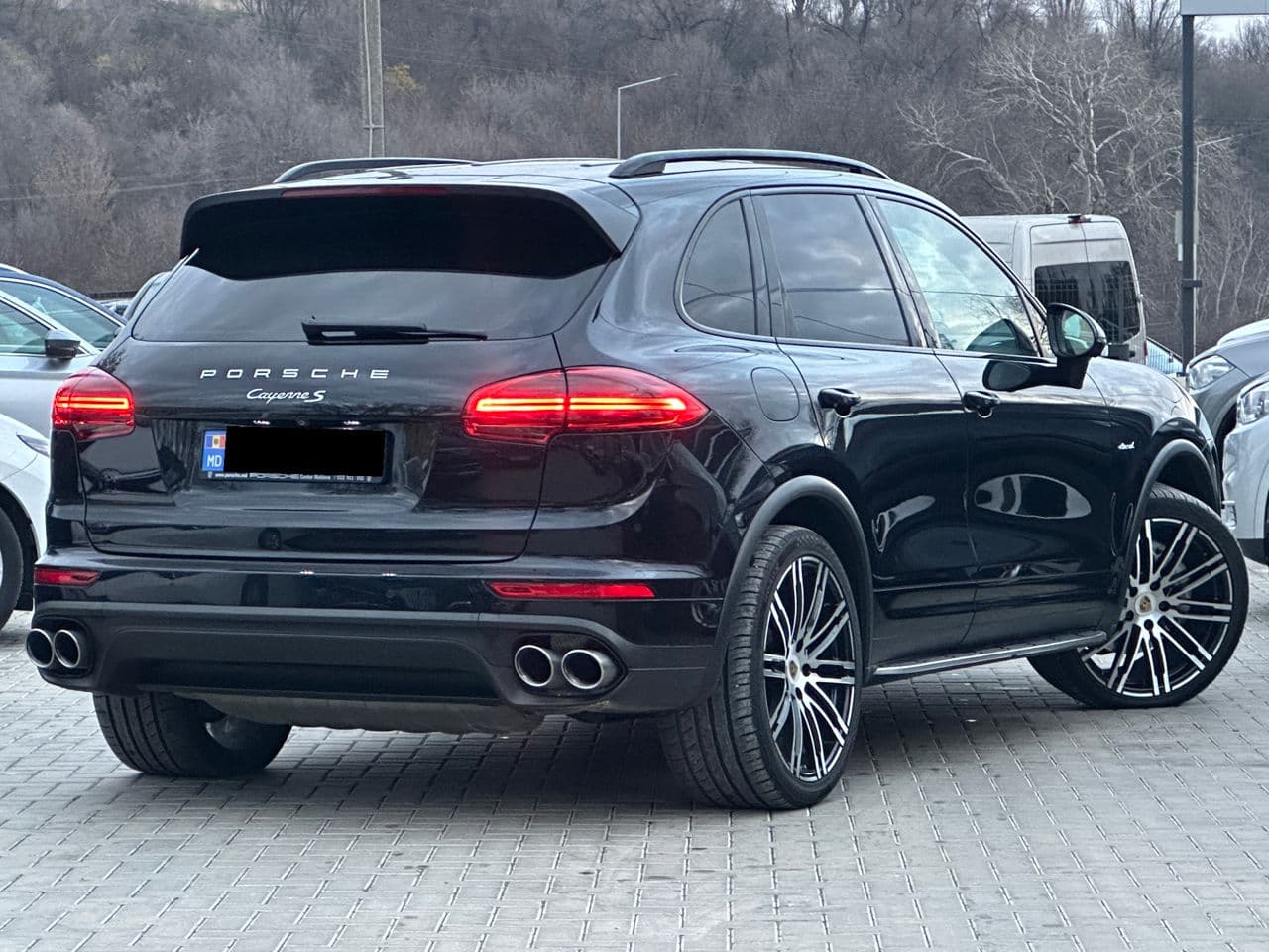 Porsche Cayenne S 2015 — Миниатюра 3