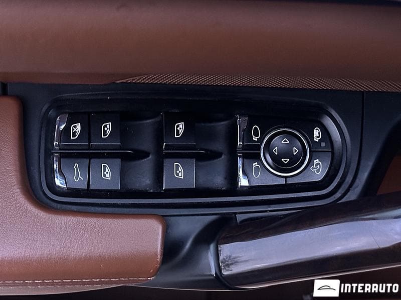 Porsche Cayenne S 2015 — Миниатюра 22