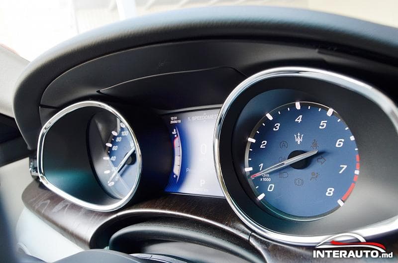 Maserati Quattroporte 2016 — Миниатюра 11