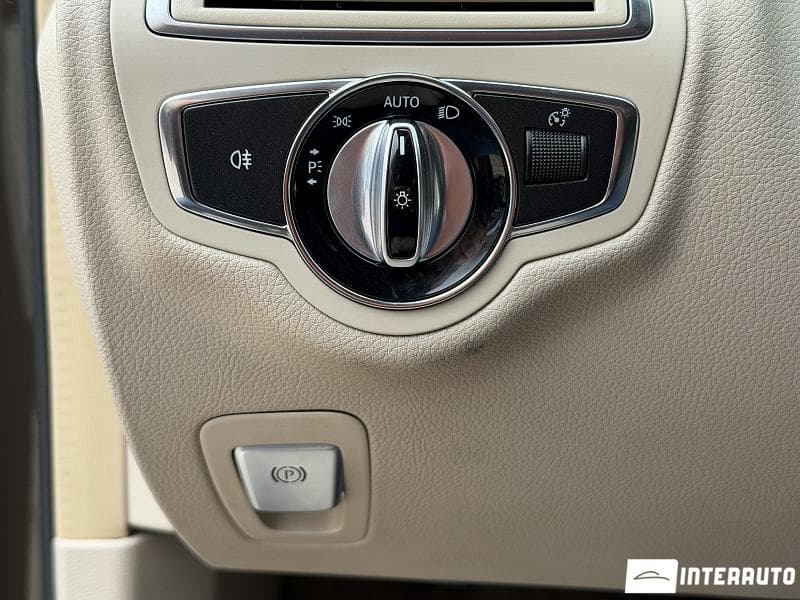 Mercedes C 180 2014 — Миниатюра 12