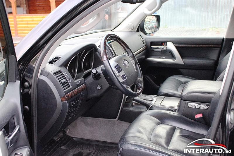 Toyota Land Cruiser 2012 — Миниатюра 5