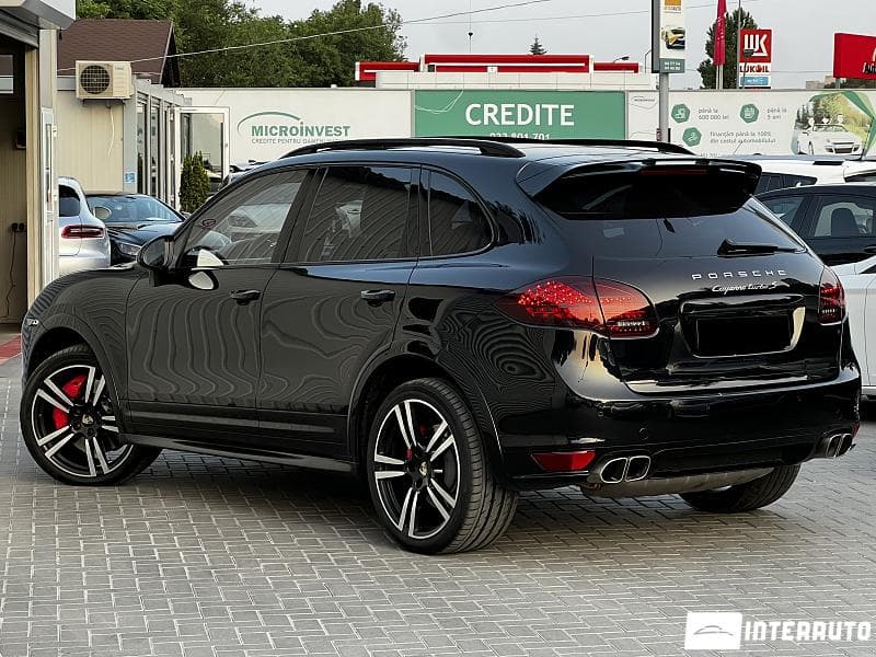 2013 Porsche Cayenne Turbo S — Miniatură 3