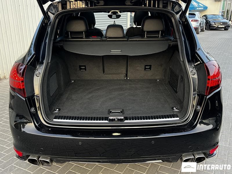 2013 Porsche Cayenne Turbo S — Miniatură 23