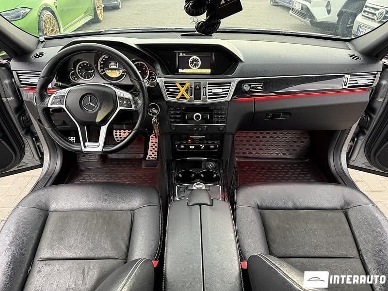 Mercedes E 220 2012 — Миниатюра 9