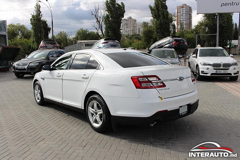 2013 Ford Taurus — Miniatură 5
