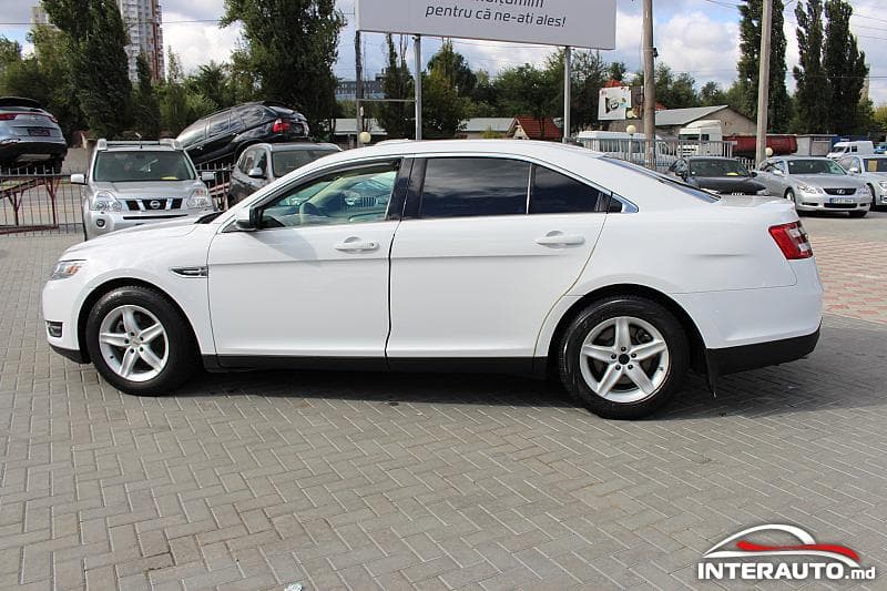 2013 Ford Taurus — Miniatură 4