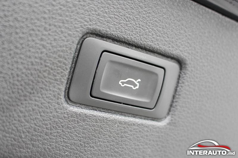 2016 Audi Q7 — Miniatură 30