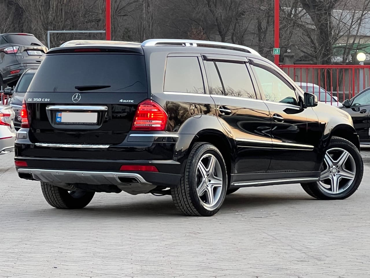 Mercedes GL 350 2010 — Миниатюра 2