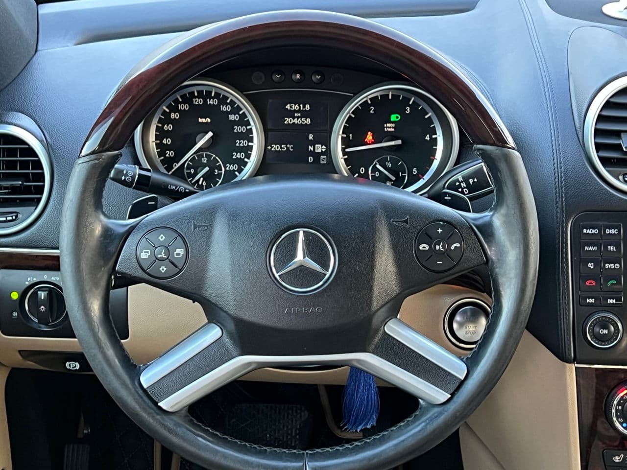Mercedes GL 350 2010 — Миниатюра 7