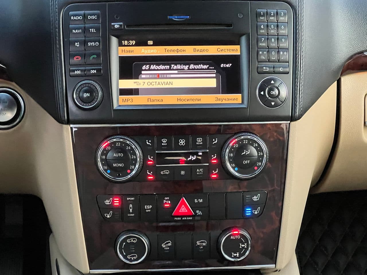 Mercedes GL 350 2010 — Миниатюра 11
