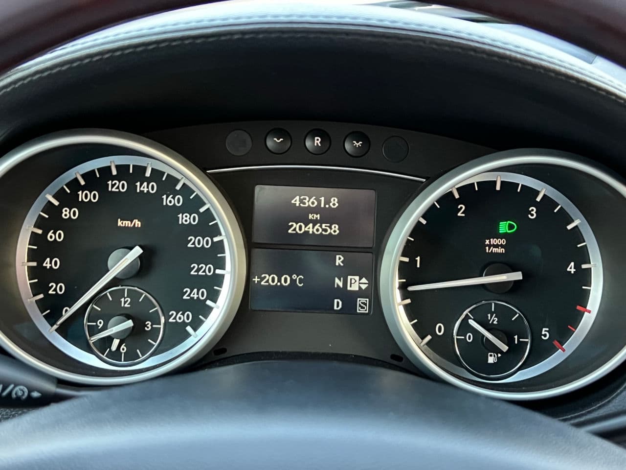 Mercedes GL 350 2010 — Миниатюра 10