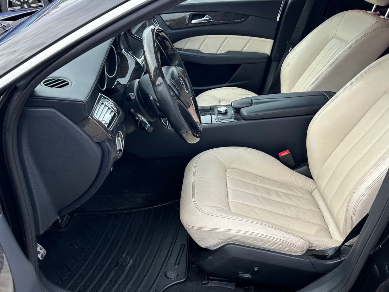 Mercedes CLS 350 2011 — Миниатюра 7