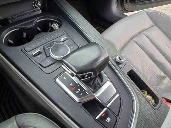 2017 Audi A4 — Miniatură 12