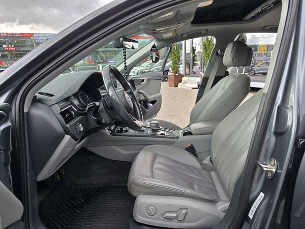 2017 Audi A4 — Miniatură 5