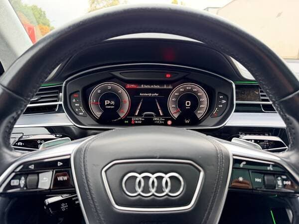 2017 Audi A8 — Miniatură 10