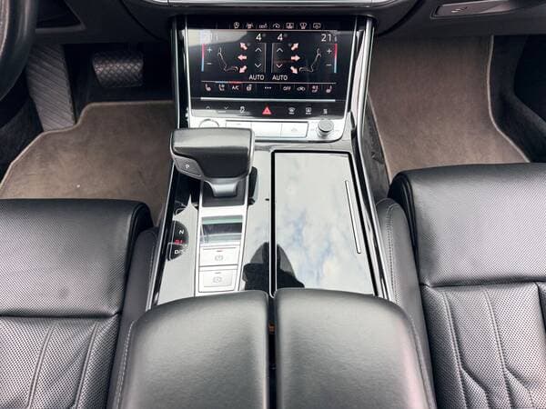 2017 Audi A8 — Miniatură 13