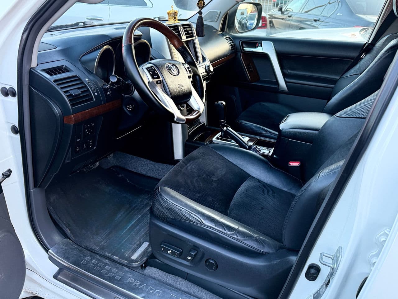 Toyota Land Cruiser Prado 2013 — Миниатюра 5