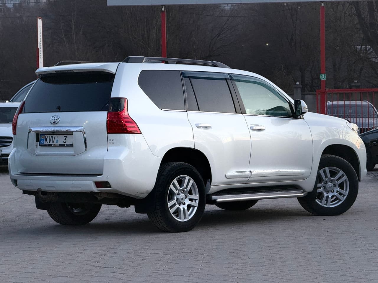 Toyota Land Cruiser Prado 2013 — Миниатюра 2