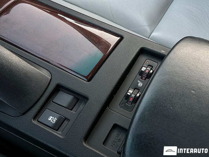 2010 Lexus RX 450h — Miniatură 17