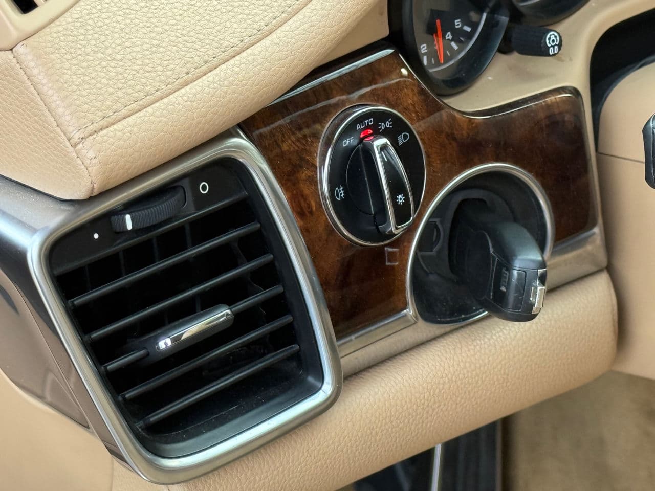 Porsche Panamera 2014 — Миниатюра 7