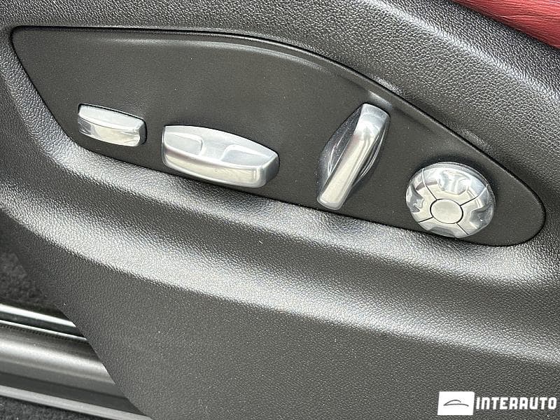 Porsche Cayenne Turbo 2019 — Миниатюра 24