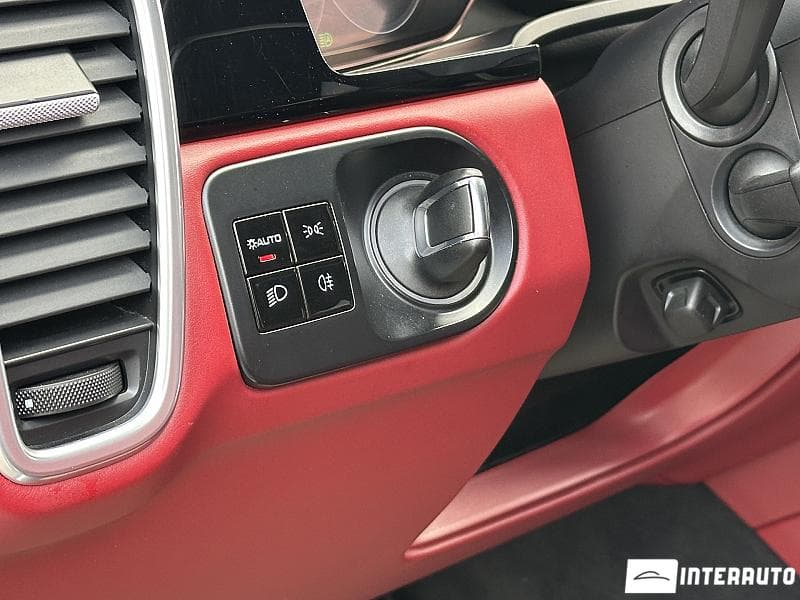 Porsche Cayenne Turbo 2019 — Миниатюра 23