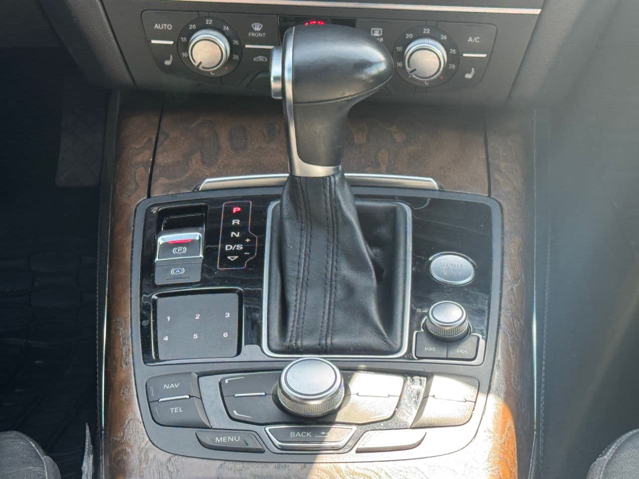 Audi A6 2014 — Миниатюра 11