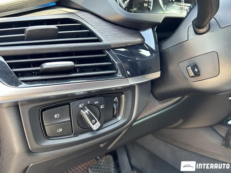 2018 BMW X5 2.5D — Miniatură 11