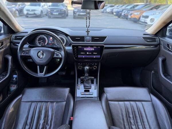 Skoda Superb 2017 — Миниатюра 8