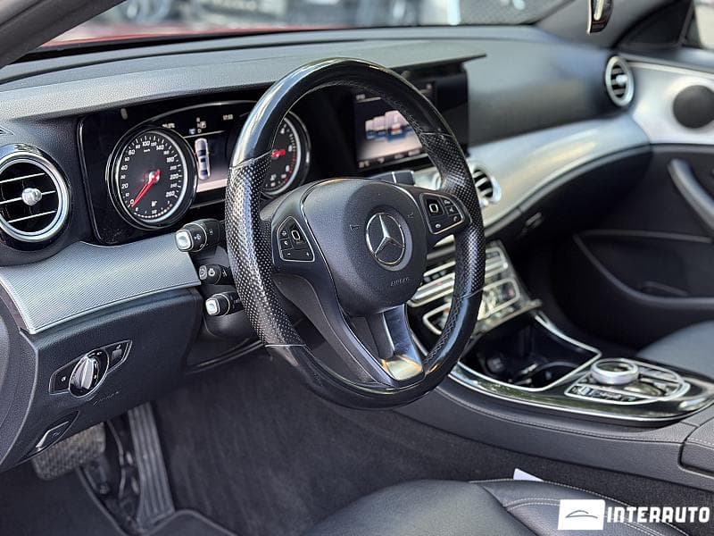 Mercedes E 220 2017 — Миниатюра 9