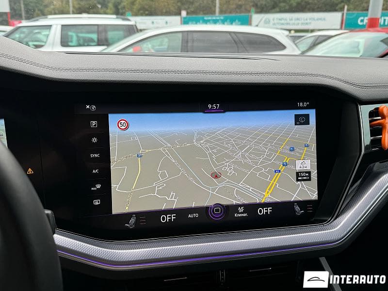 2018 Volkswagen Touareg — Miniatură 9
