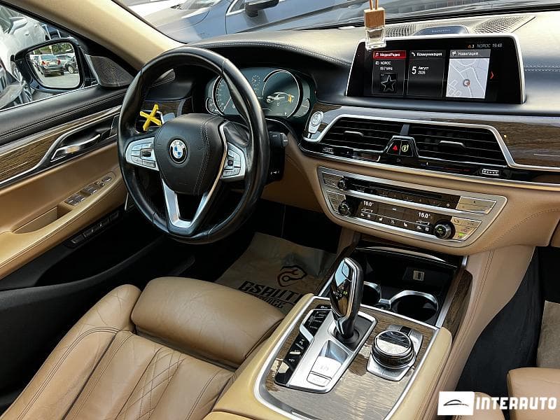 2015 BMW 740 — Miniatură 7