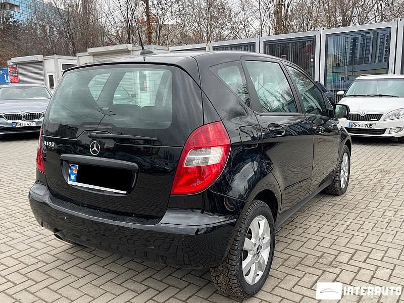 2010 Mercedes A 180 — Miniatură 3