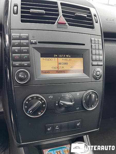 2010 Mercedes A 180 — Miniatură 9