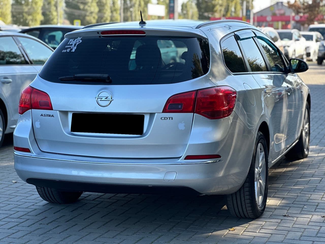 Opel Astra 2013 — Миниатюра 4
