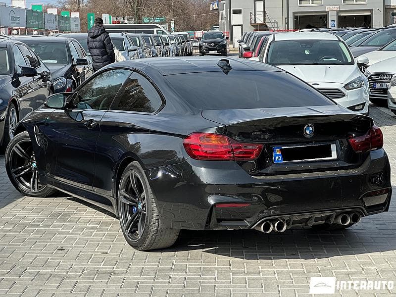 BMW M4 2015 — Миниатюра 4