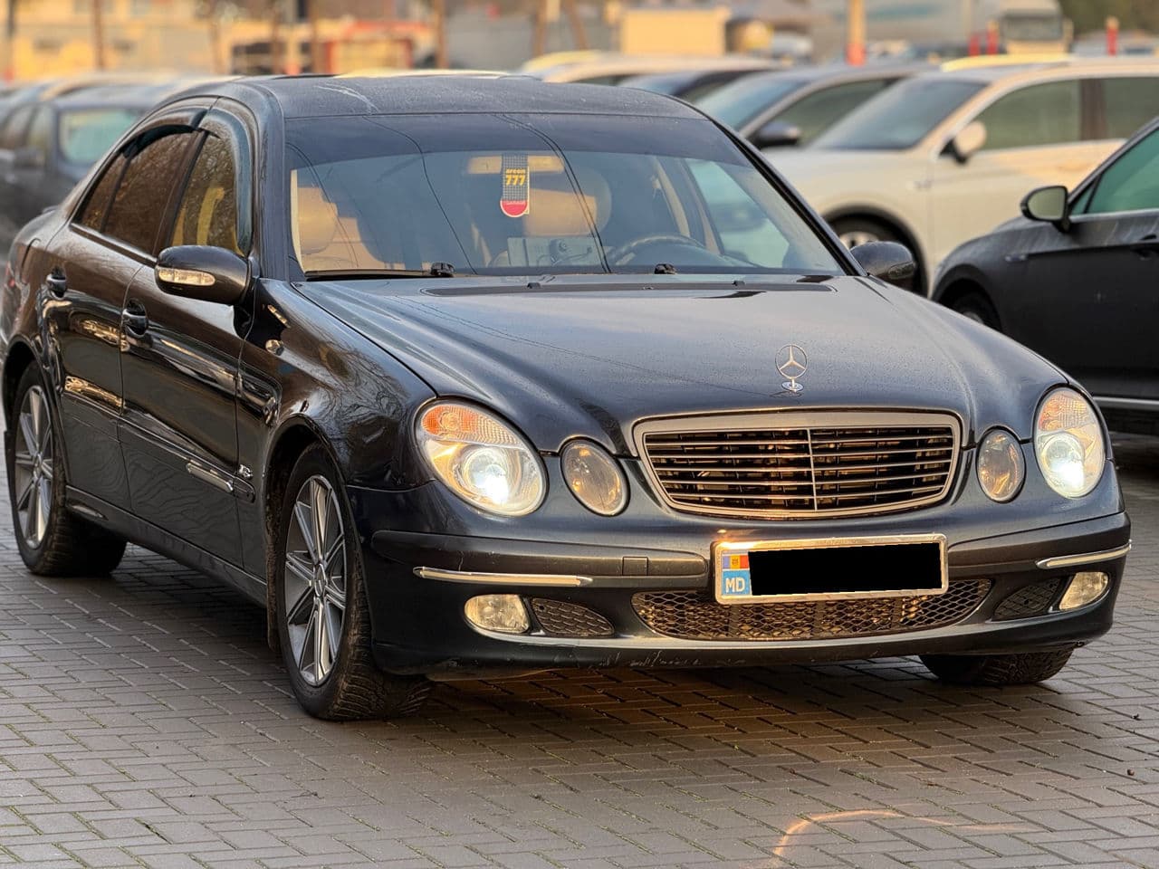 Mercedes E 240 2002 — Миниатюра 3