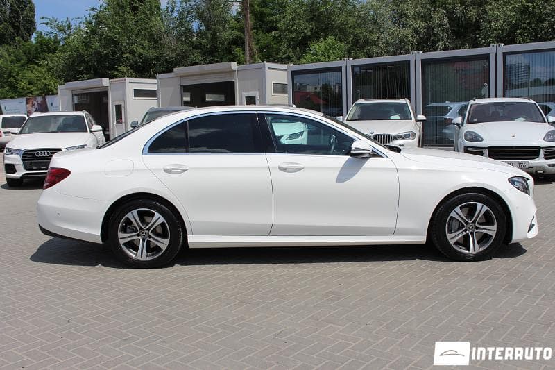 Mercedes E 200 2019 — Миниатюра 9