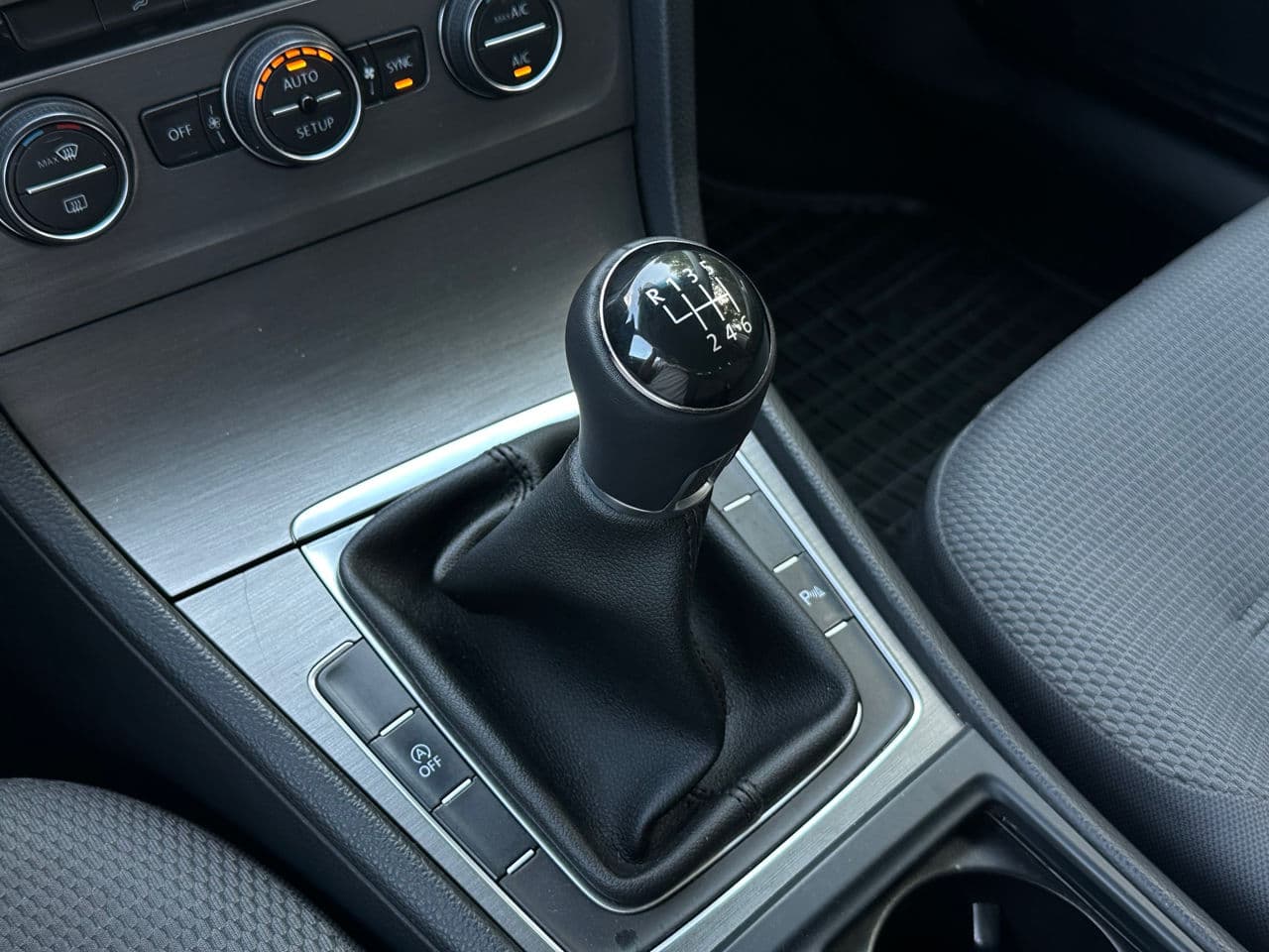 Volkswagen Golf 2013 — Миниатюра 14