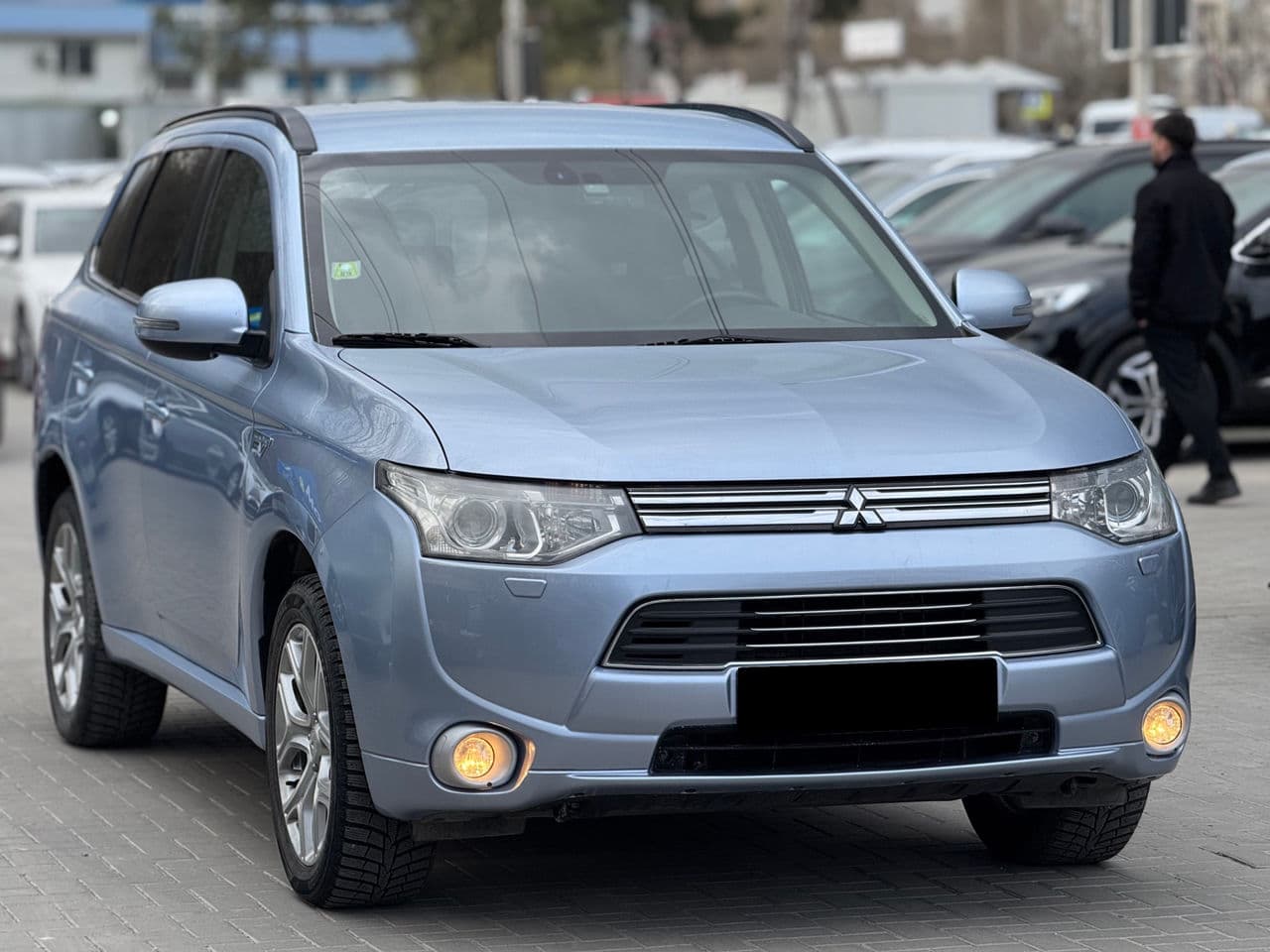 Mitsubishi Outlander 2014 — Миниатюра 3
